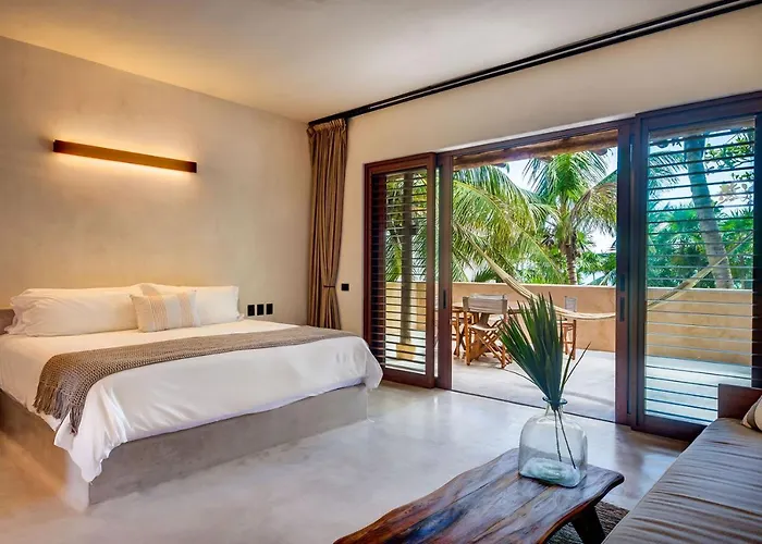 Privada Soliman Bay Pets Welcome! *